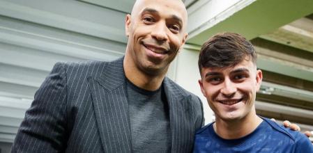 新华社,龙舟竞渡情,意浓,亚博体育,亚博体育官网,亚博体育app,亚博体育下载